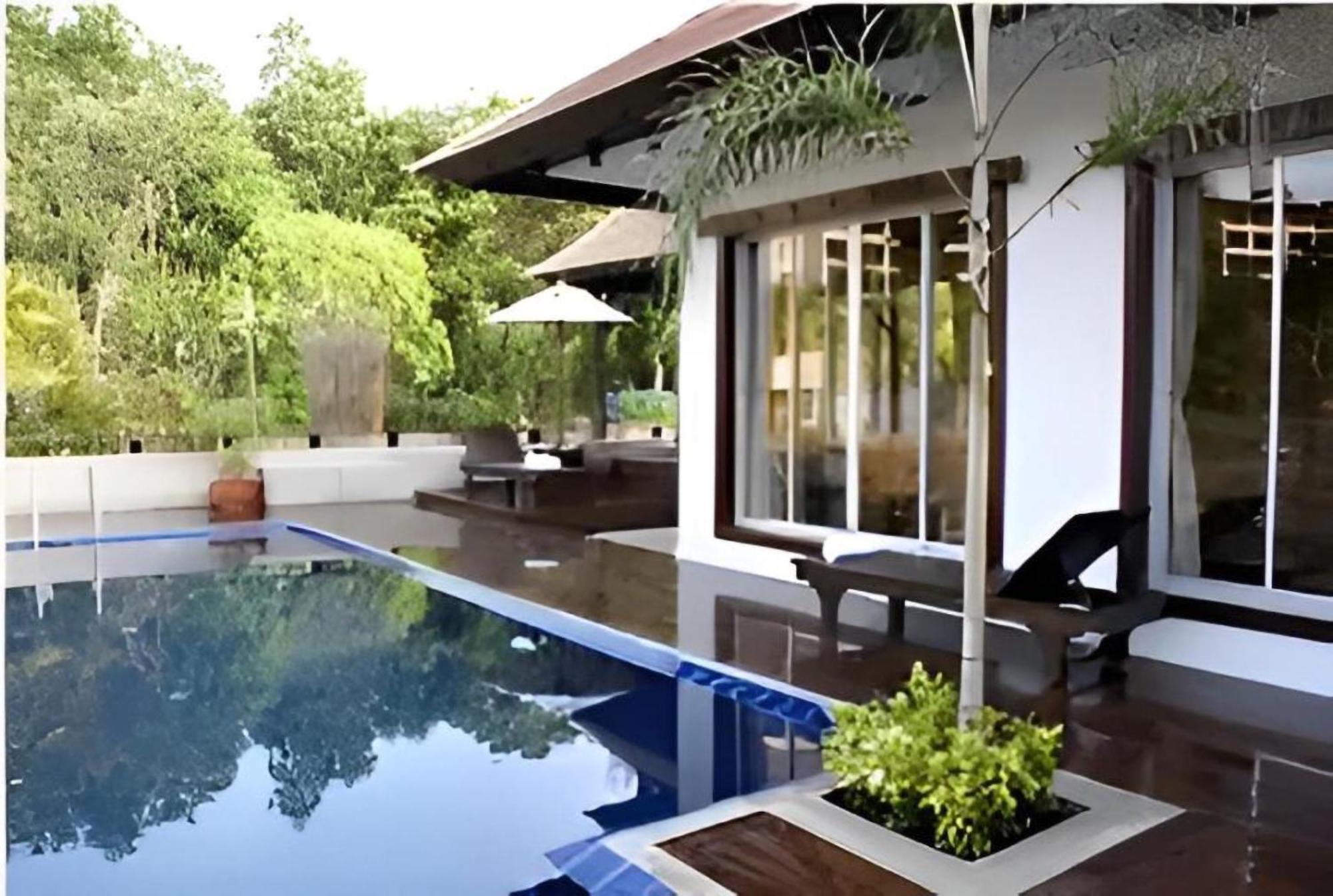 Hotel Ramada By Wyndham Aonang Krabi town Exterior foto